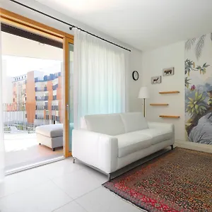 Luxury Con Terrazza, Palestra, Cowork & Box Privato Hébergement de vacances Milan
